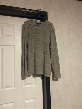 NWOT Michael kors long sleeve sweater size large